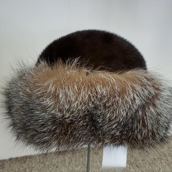 Mahogany Mink Fur Hat with Crystal Fox Fur Trim - Picture 2 of 2